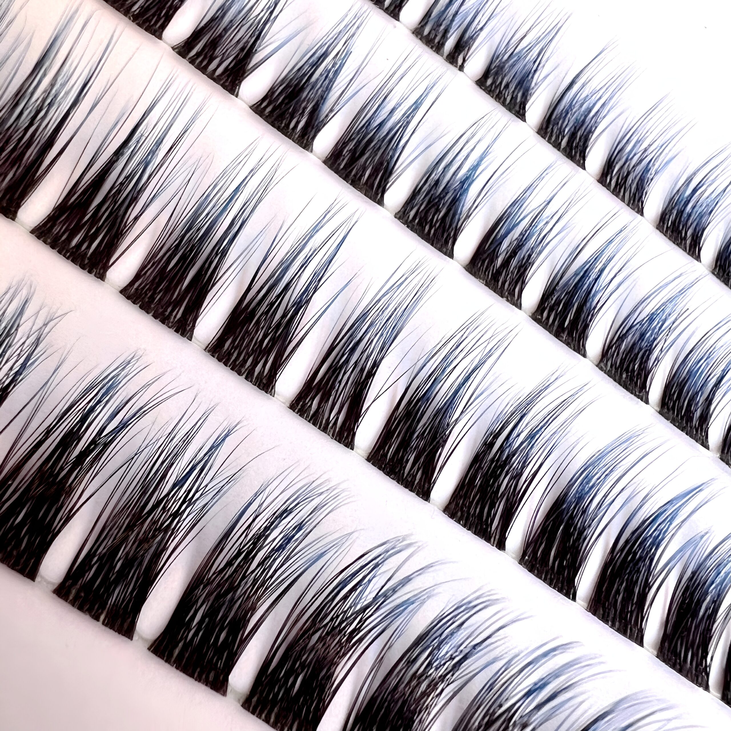 مژه سلنا آمبره (آبی)