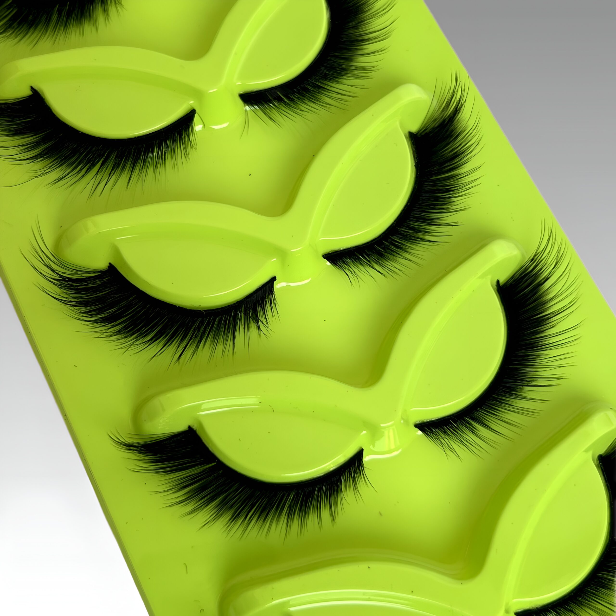 پالت مژه کد033