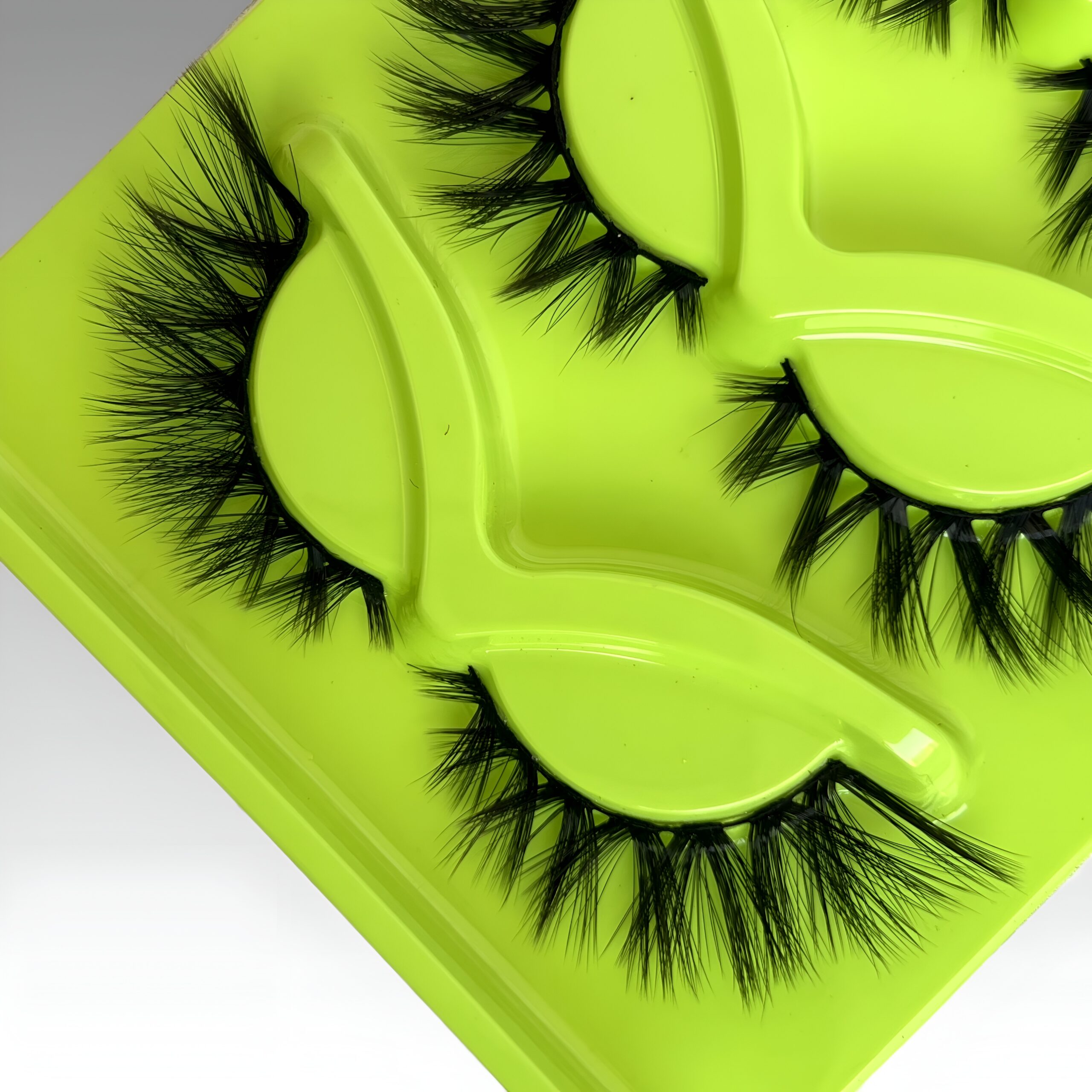 پالت مژه کد 079