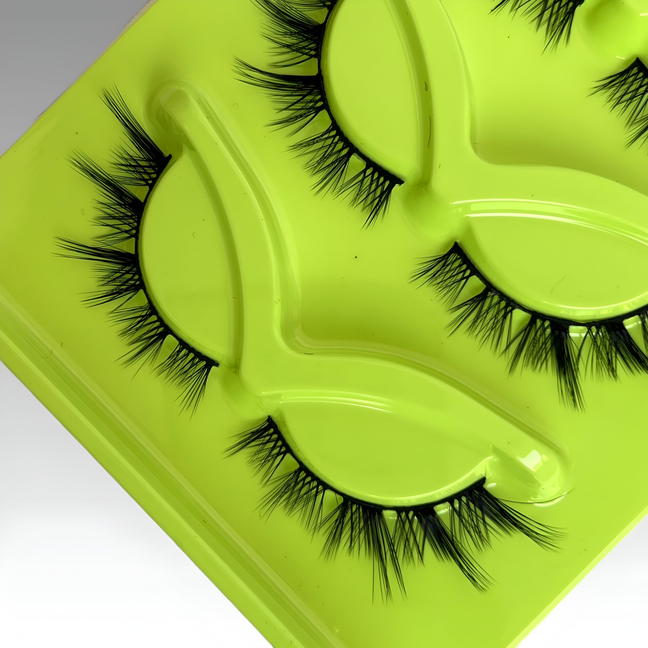 پالت مژه کد 036